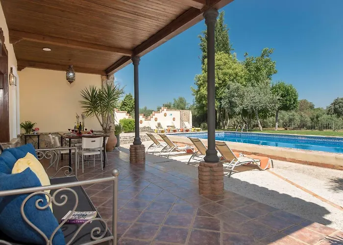 וילה Hacienda Olivos